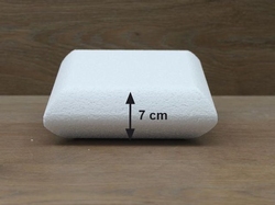 Pillow Cake dummies with chamfered edges of 7 cm high