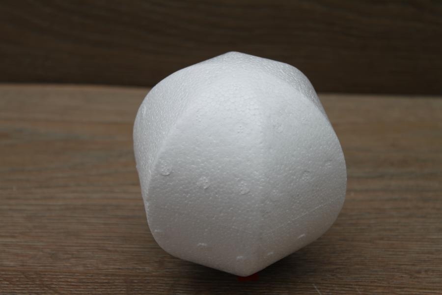 Polystyrene Ball Ø 10 cm - 6 angular