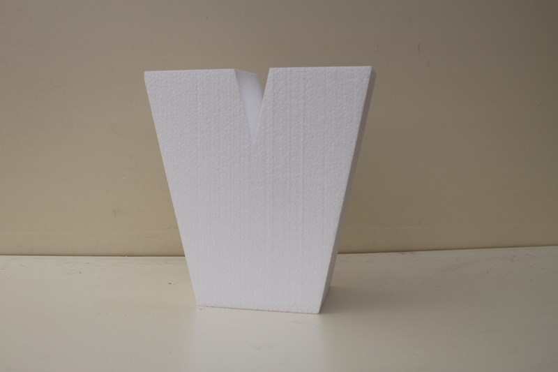 Letter cake dummies with straight edges of 4 cm high