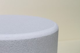 Round cake dummies with chamfered edges of 10 cm high