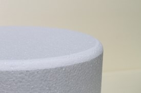 Round cake dummies with chamfered edges of 15 cm high